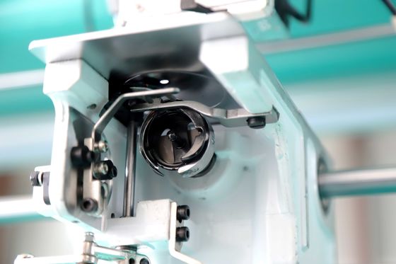 9 Nadeln 18 Kopf Flachstickmaschine Hochgeschwindigkeit mit Titan-Haken