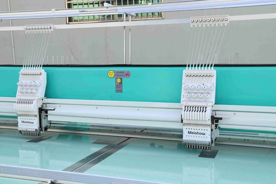 Flat Computer High Speed Stickmaschine Custom mit 1200RPM Motor Schließkopf