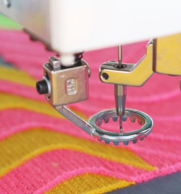 30 Köpfe 6 Nadel Stickmaschine Hochgeschwindigkeitshandtuch Stickmaschine