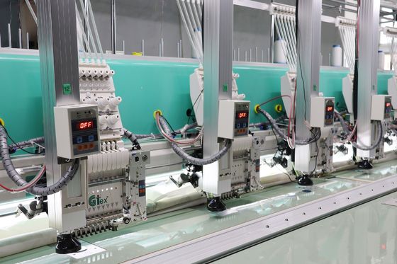 Computergestützte Strickmaschine, Laserschneidemaschine 18 Kopf