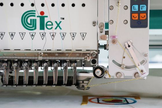 Automatische Computerlaserschneidende Stickmaschine 15 Köpfe