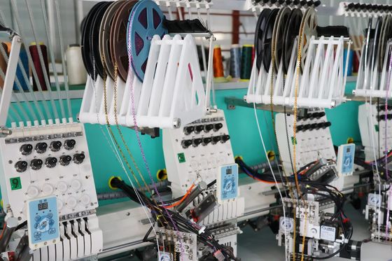 Computer 6 Größen Sequins Stickmaschine 9 Nadeln 20 Köpfe Stickgeräte