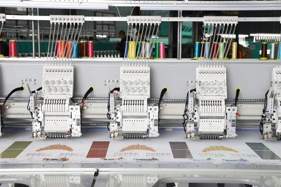Automatische Computer Stickmaschine 15 Köpfe Hochgeschwindigkeits Stickmaschine
