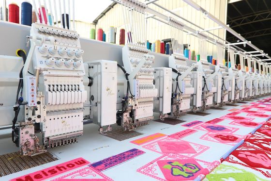 Computerisierte Handtuch Stickmaschine 15 Köpfe 13 Sprachen Pro Stickmaschine