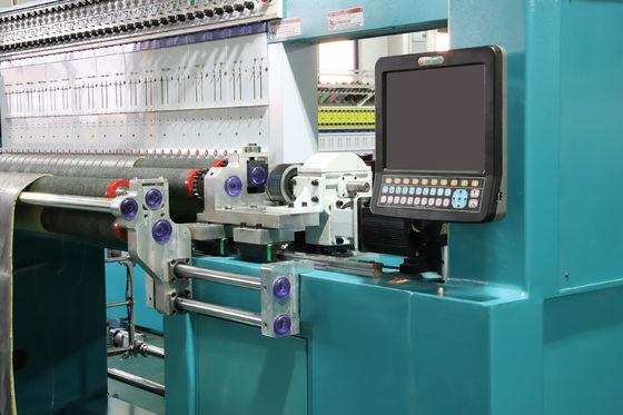 36 Nadeln Doppelseitige computergestützte Stickmaschine 18 Köpfe